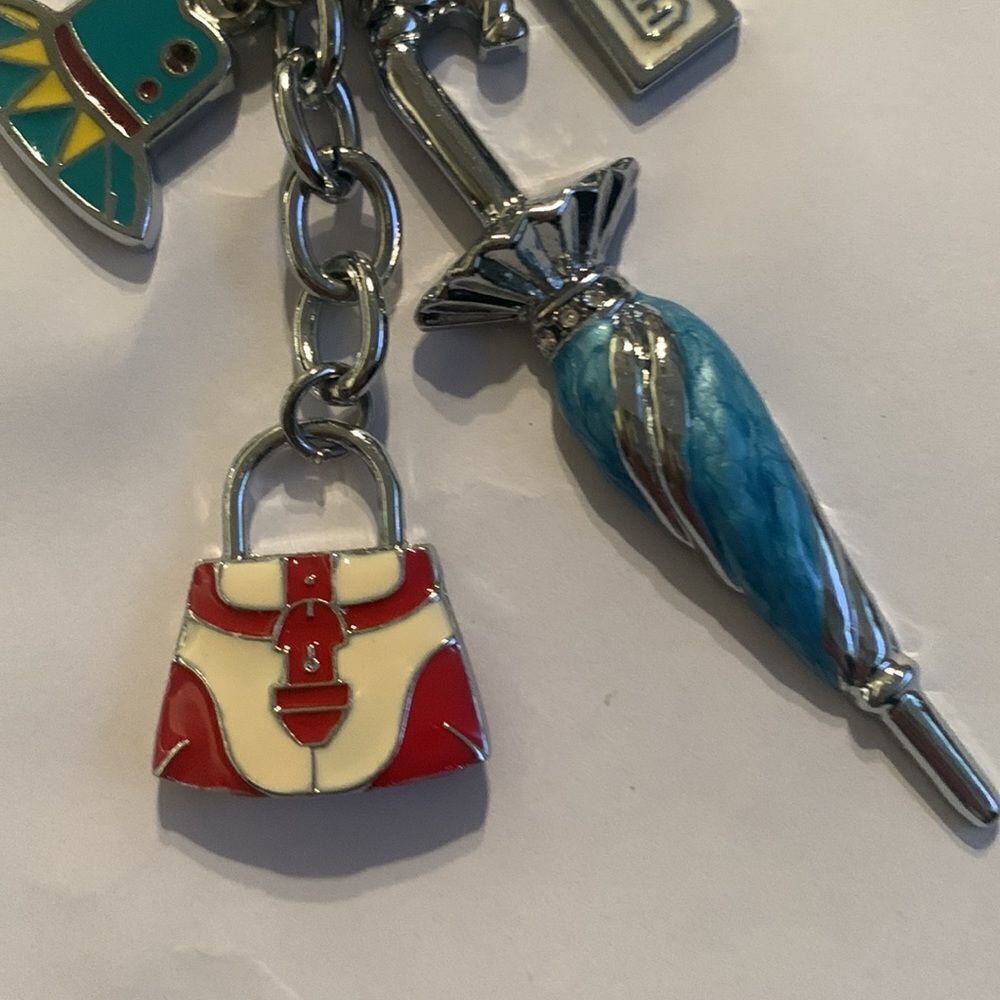 COACH Springtime Keychain NWOT - Picture 3 of 4